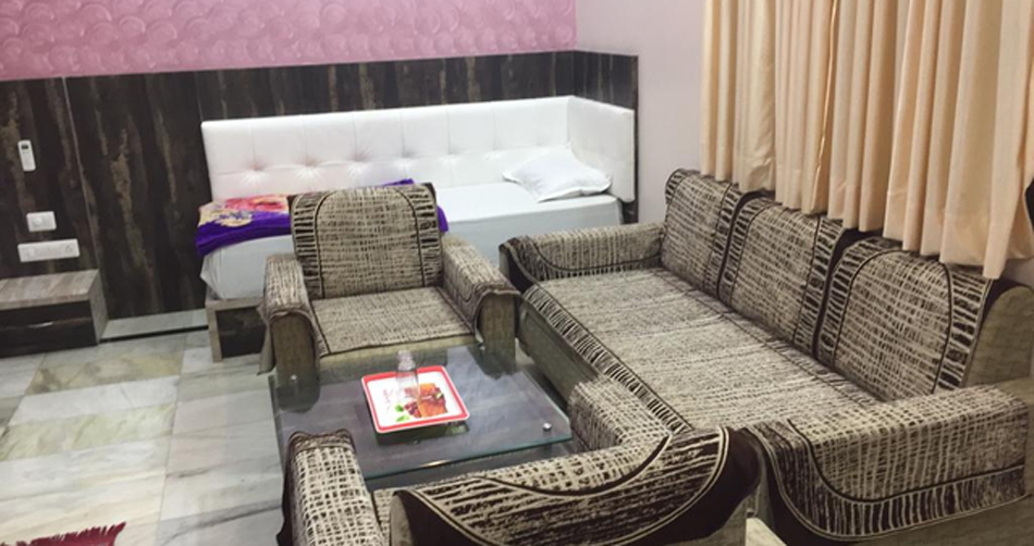 Prime Location With Parking